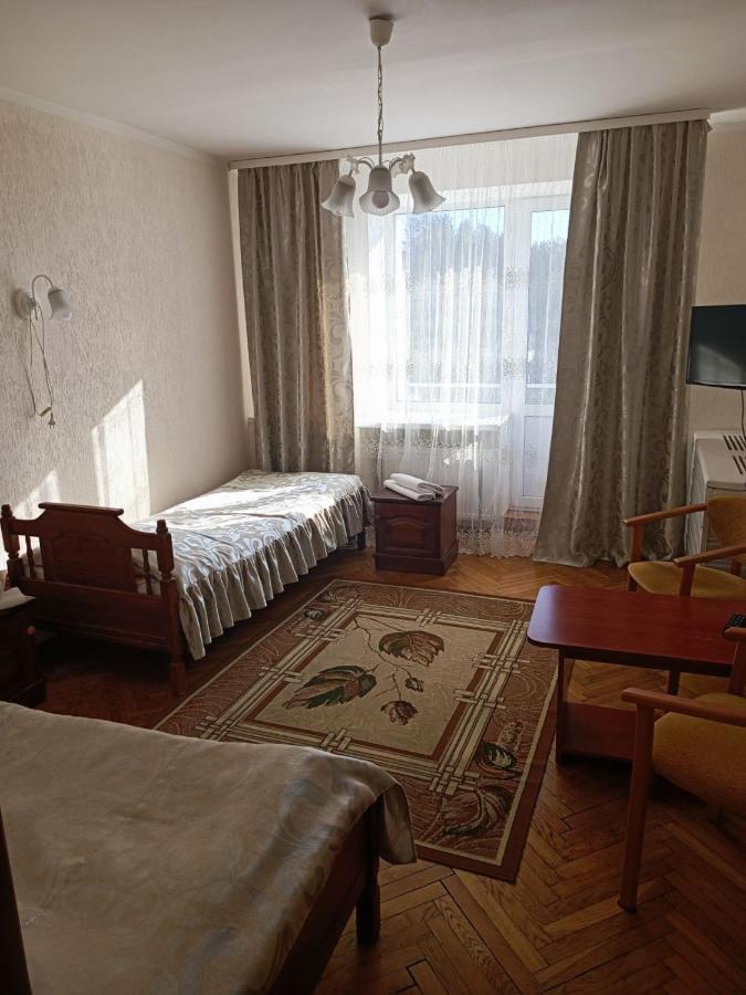 Agat Hotel Minsk Exterior foto