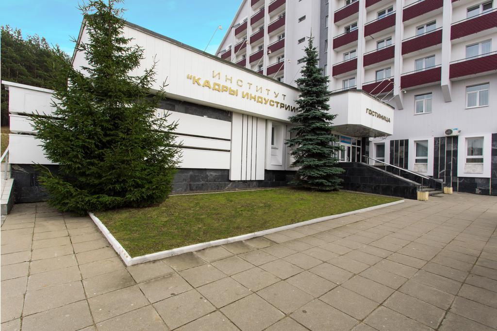Agat Hotel Minsk Exterior foto