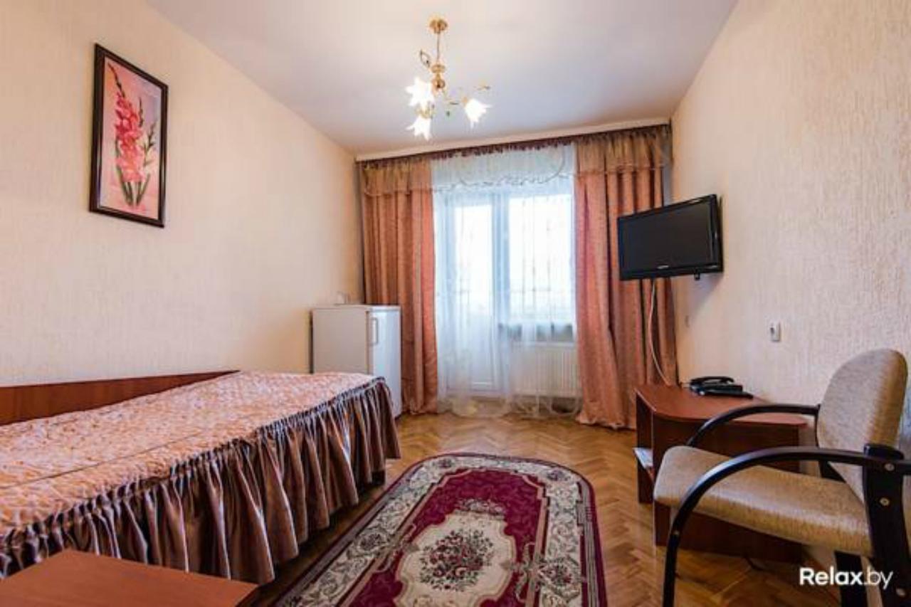 Agat Hotel Minsk Exterior foto