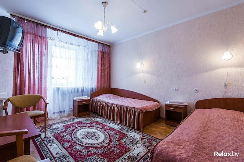Agat Hotel Minsk Exterior foto